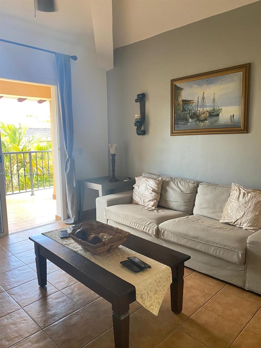 Beautiful Condo Villa Townhouse